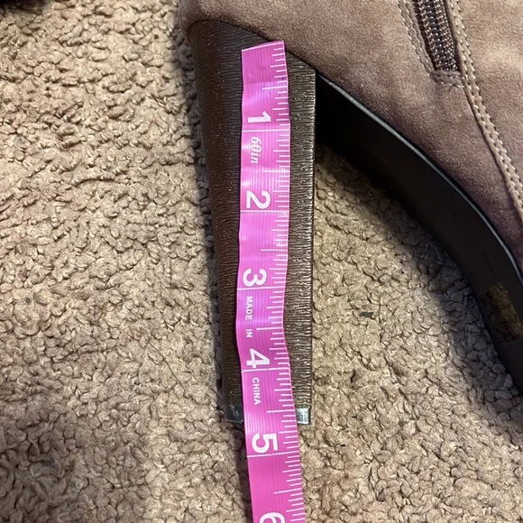 Breckelle’s “Britney-01” Bootie - Picture 4 of 4